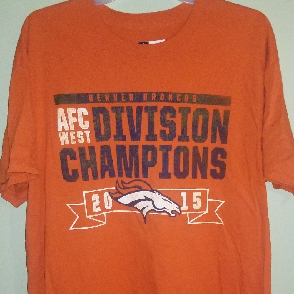 Denver Broncos Tshirt Pre-Owned